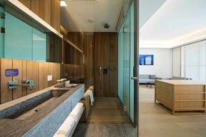 Sotetsu Splaisir Suite | Premium bedding, in-room safe, blackout drapes, soundproofing - Sotetsu Hotels The Splaisir Seoul Myeongdong (Seoul)