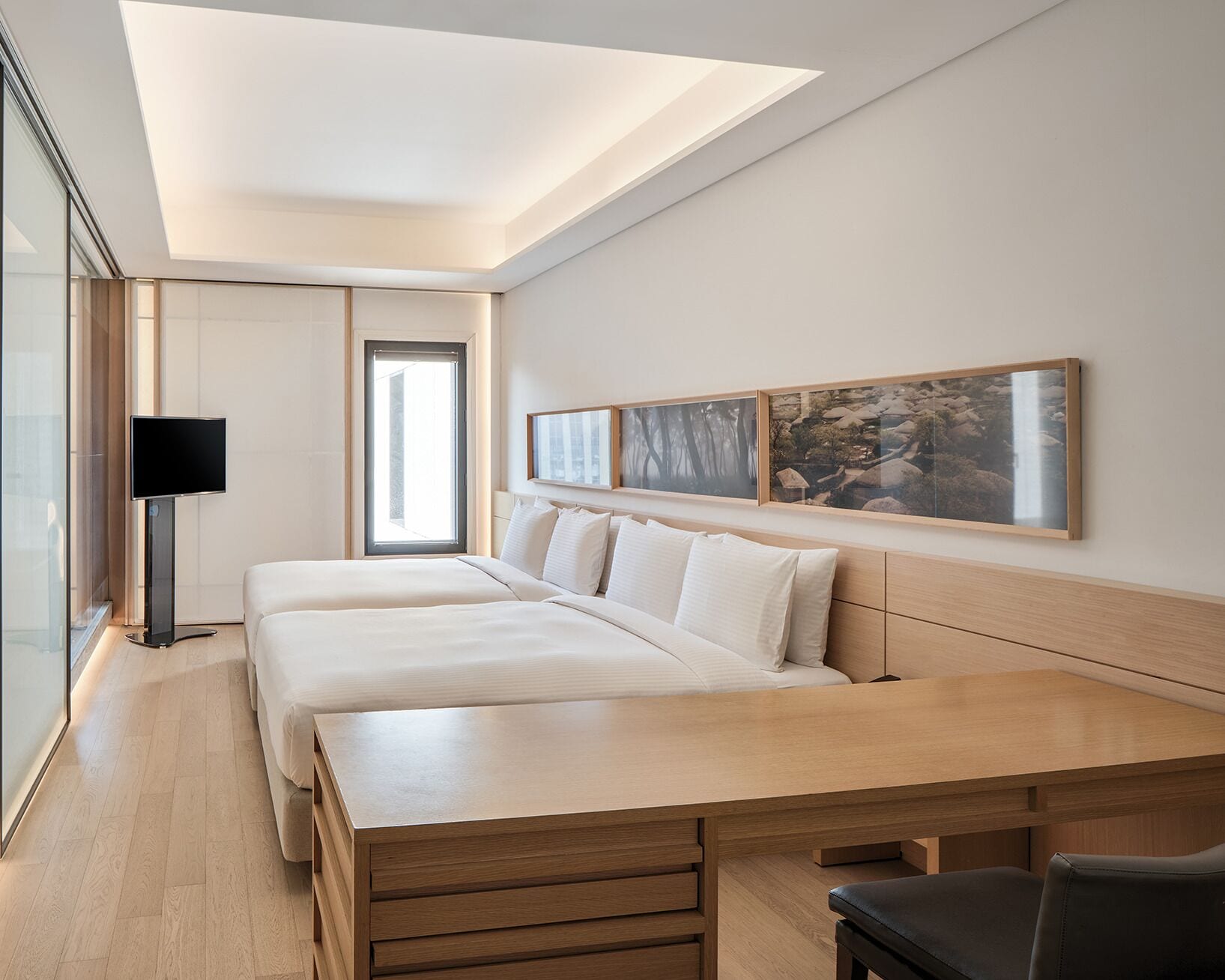 Premium bedding, in-room safe, blackout curtains, soundproofing