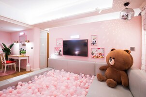 套房 (Line Friends Cony ) | 客房服务设施