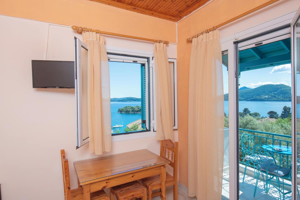 Family Apartment, Sea View | Egyptian cotton sheets, premium bedding, soundproofing