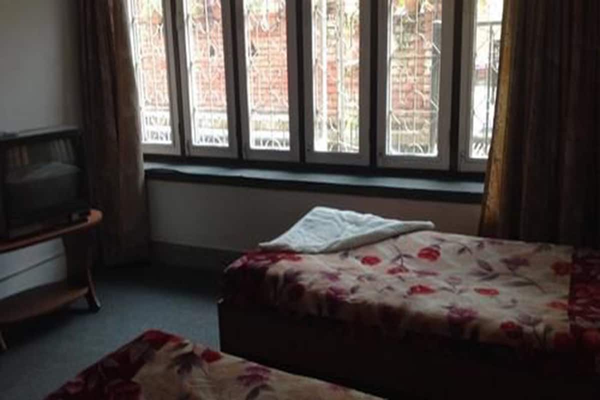 1 habitación, escritorio y wifi gratis