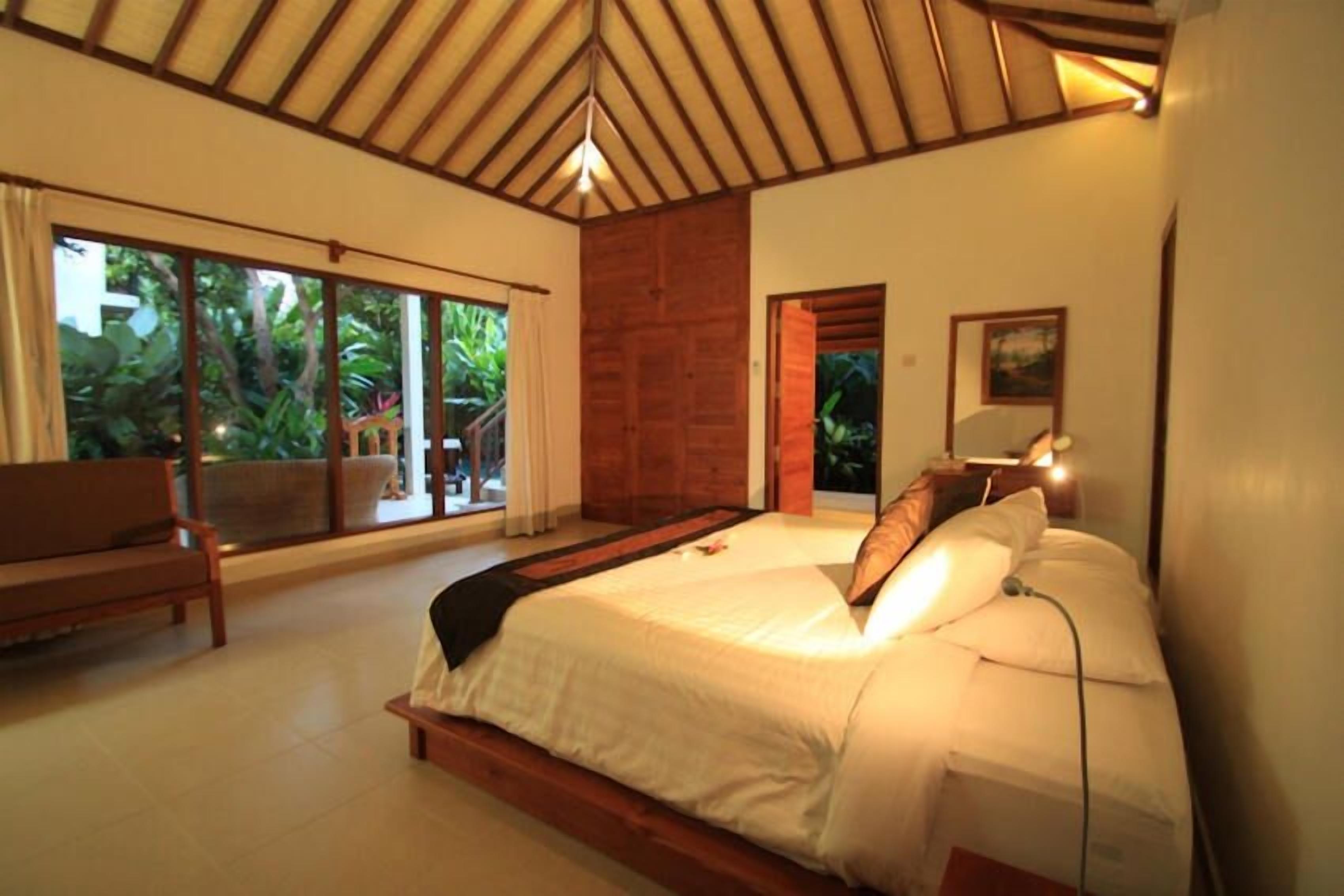 2 bedrooms, in-room safe, desk, free WiFi