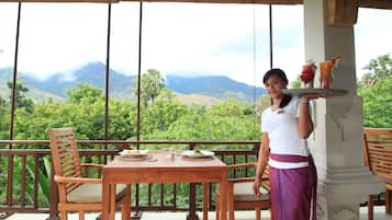 Frühstück, Mittagessen, Abendessen, internationale Küche