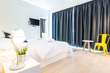 隔音、熨斗/熨板、免费 WiFi. 尤丹特斯为你青年旅舍