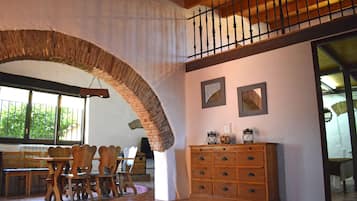 Duplex Studio | Living area | Flat-screen TV