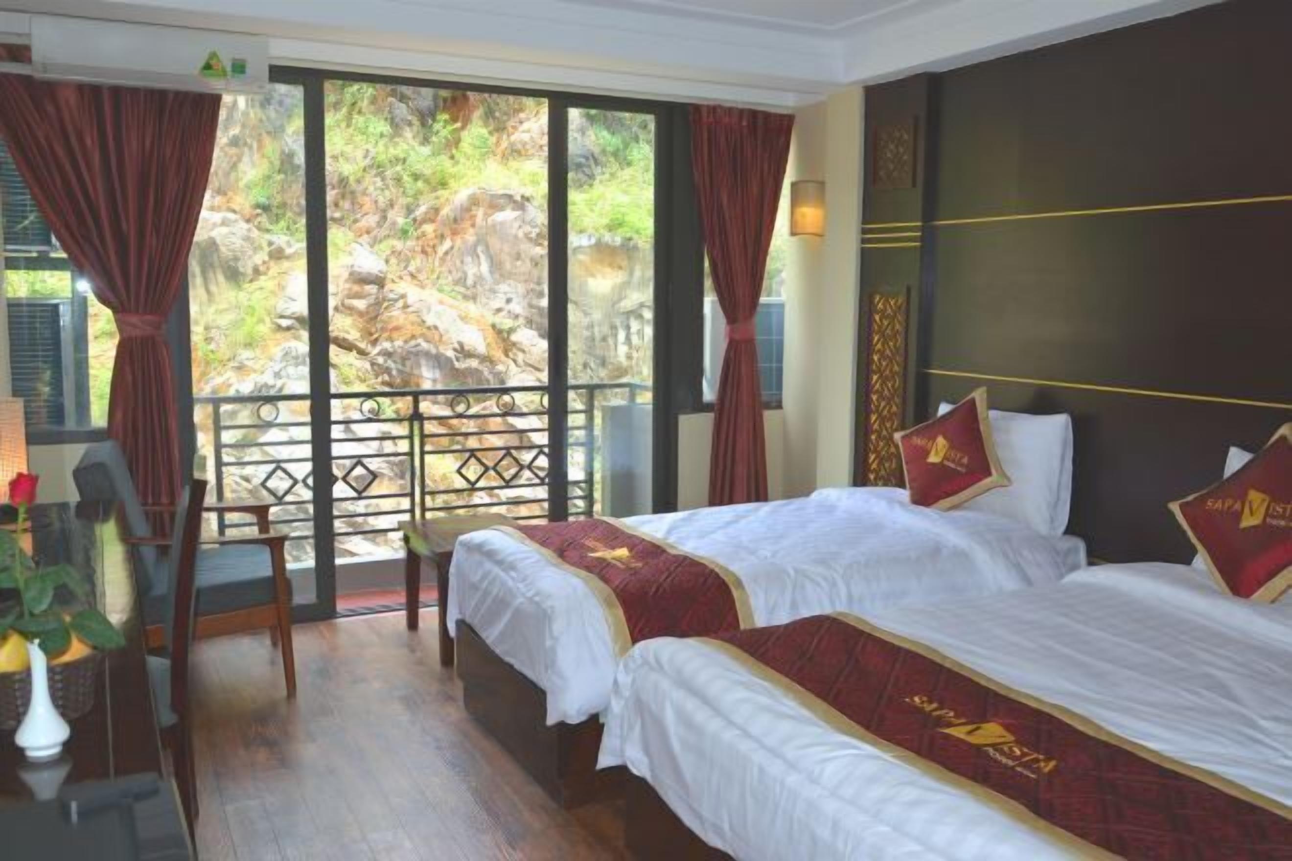 Míníbar, öryggishólf í herbergi, skrifborð, hljóðeinangrun