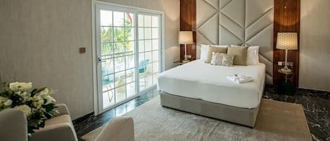 Deluxe Suite (Junior)