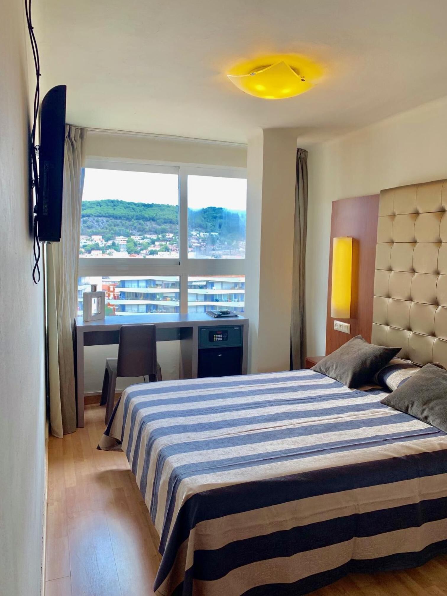 minibar, in-room safe, desk, blackout curtains