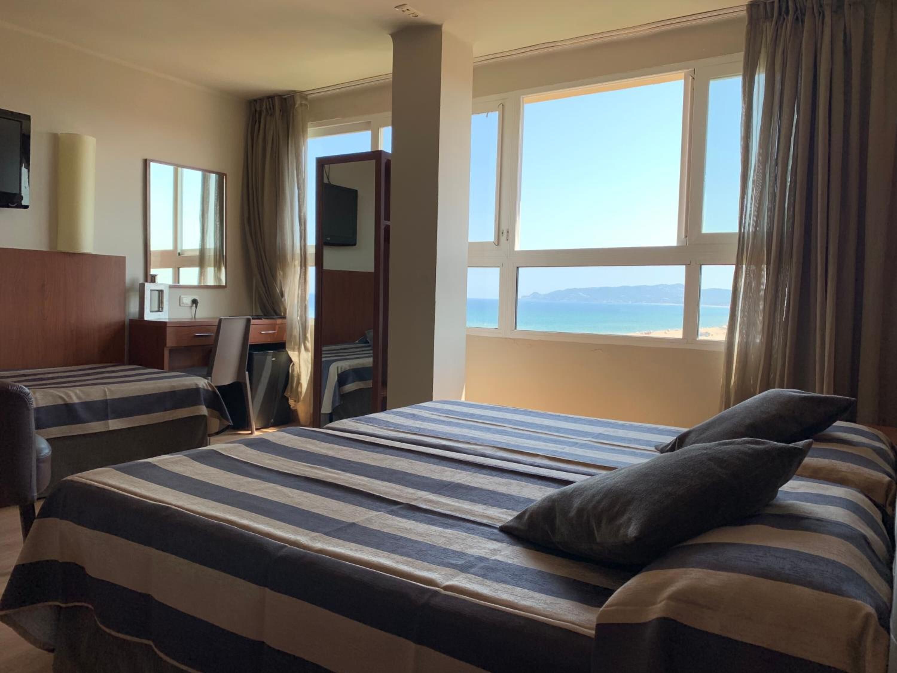 minibar, in-room safe, desk, blackout curtains