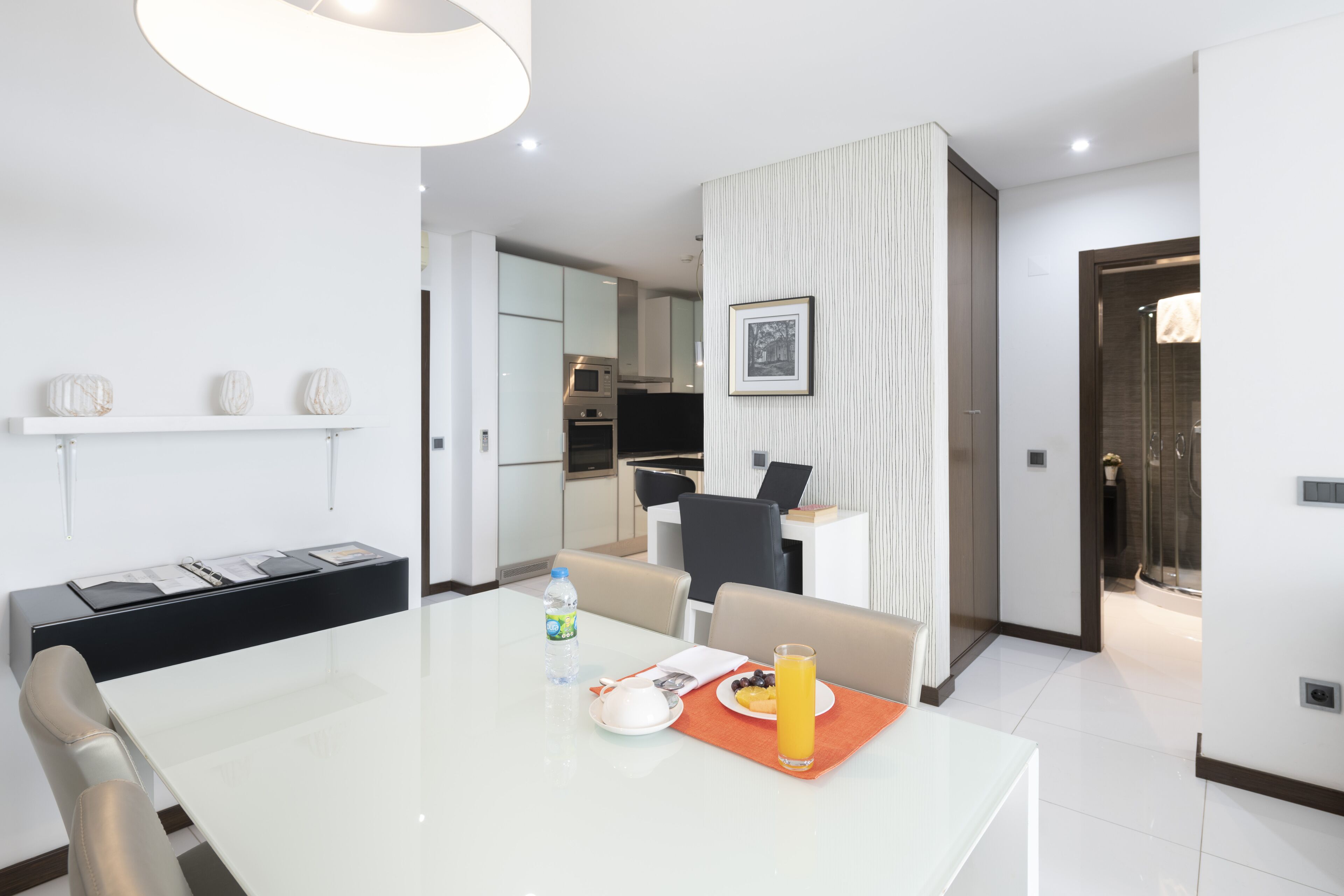 deluxe suite, 1 bedroom, partial ocean view | private kitchen | espresso maker, coffee/tea maker, electric kettle