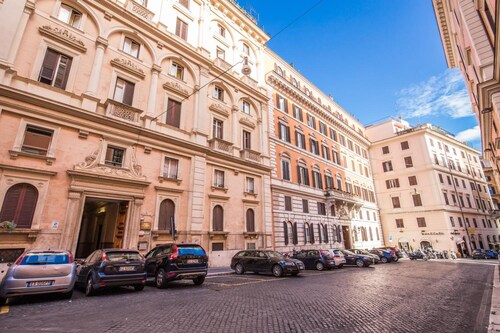 The Rome Suite