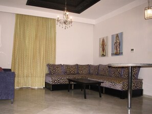 Comfort Apartment, Ensuite, Pool View - Appart Hotel Oliva (Marrakech)