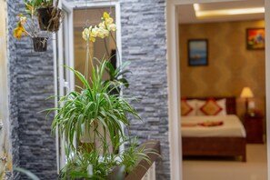 Minibar, Zimmersafe, Schreibtisch, kostenloses WLAN