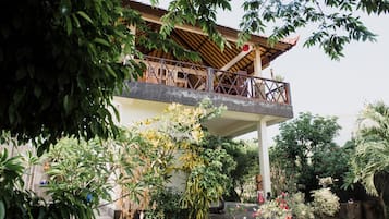 Bahagian luar