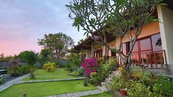 ์๋ฐ ์์ค ๊ตฌ๋ด