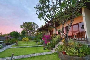 Property grounds - Segara Tegeh - Hostel (Tulamben)