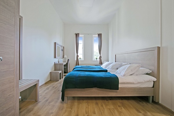 Desk, iron/ironing board (on request), WiFi (free), bed sheets
