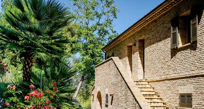 CasaVostra - Ambience Suites