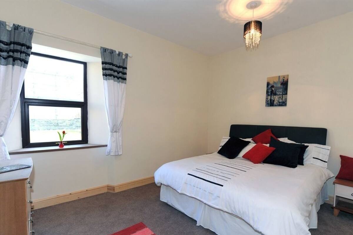 Family Suite, Ensuite