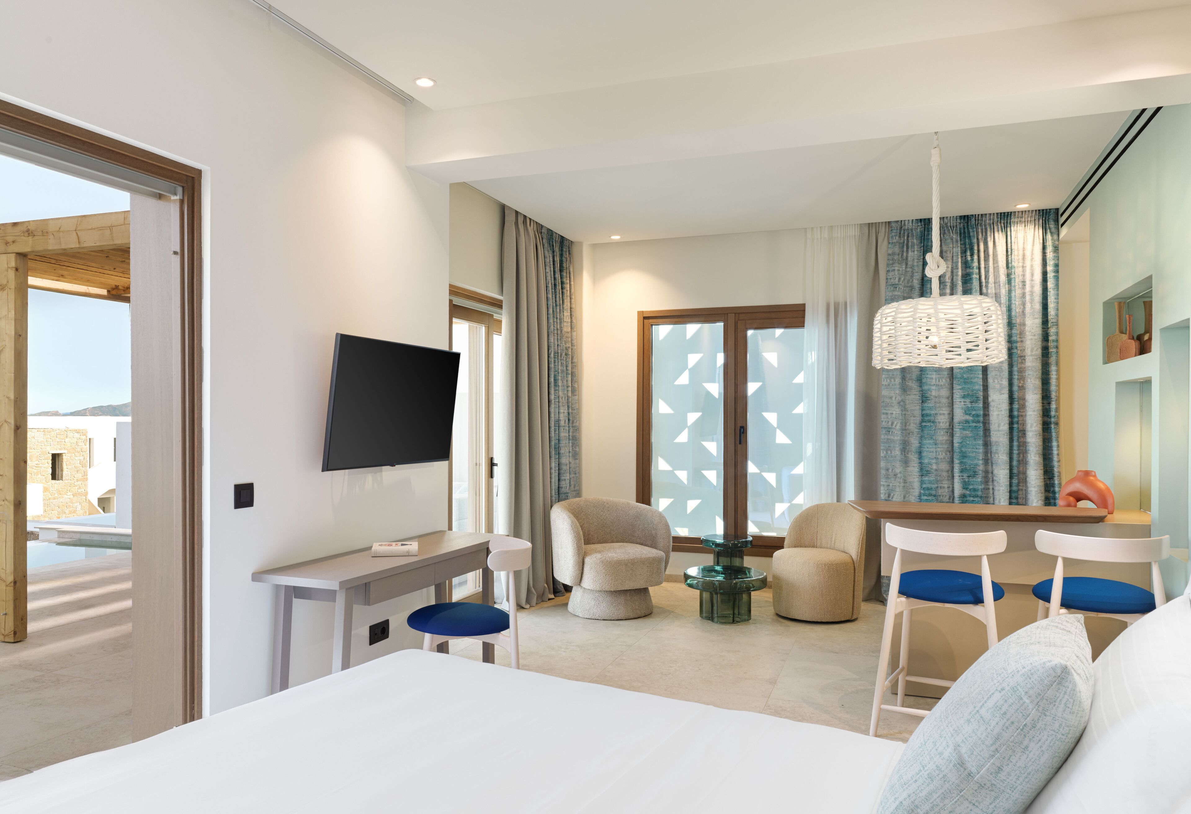 Amyth Infinity Suite with Private Pool