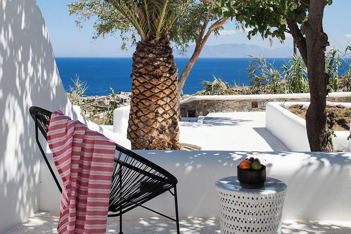 1 bedroom, premium bedding, minibar, in-room safe