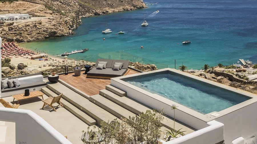 LYO Boutique Hotel