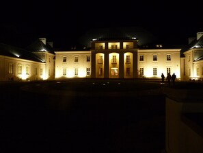 Front of property – evening/night - Zamek Biskupi Janów Podlaski (Janow Podlaski)