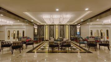 Coin salon dans le hall