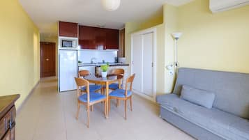 Appartement, 1 chambre (4 people, 4th floor - nº 16) | Rideaux occultants, fer et planche à repasser, Wi-Fi gratuit