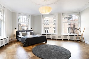3 bedrooms, individually decorated, individually furnished, desk - The Mile 1 (Copenhagen)