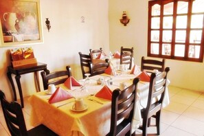 Food court - Hotel Palacio Real Granada (Granada)