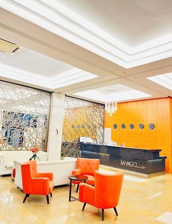 Front of property. Mango Suites - Santiago