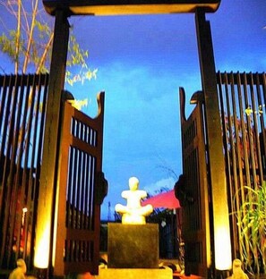 Property grounds - Artist Place Trat (Trat)