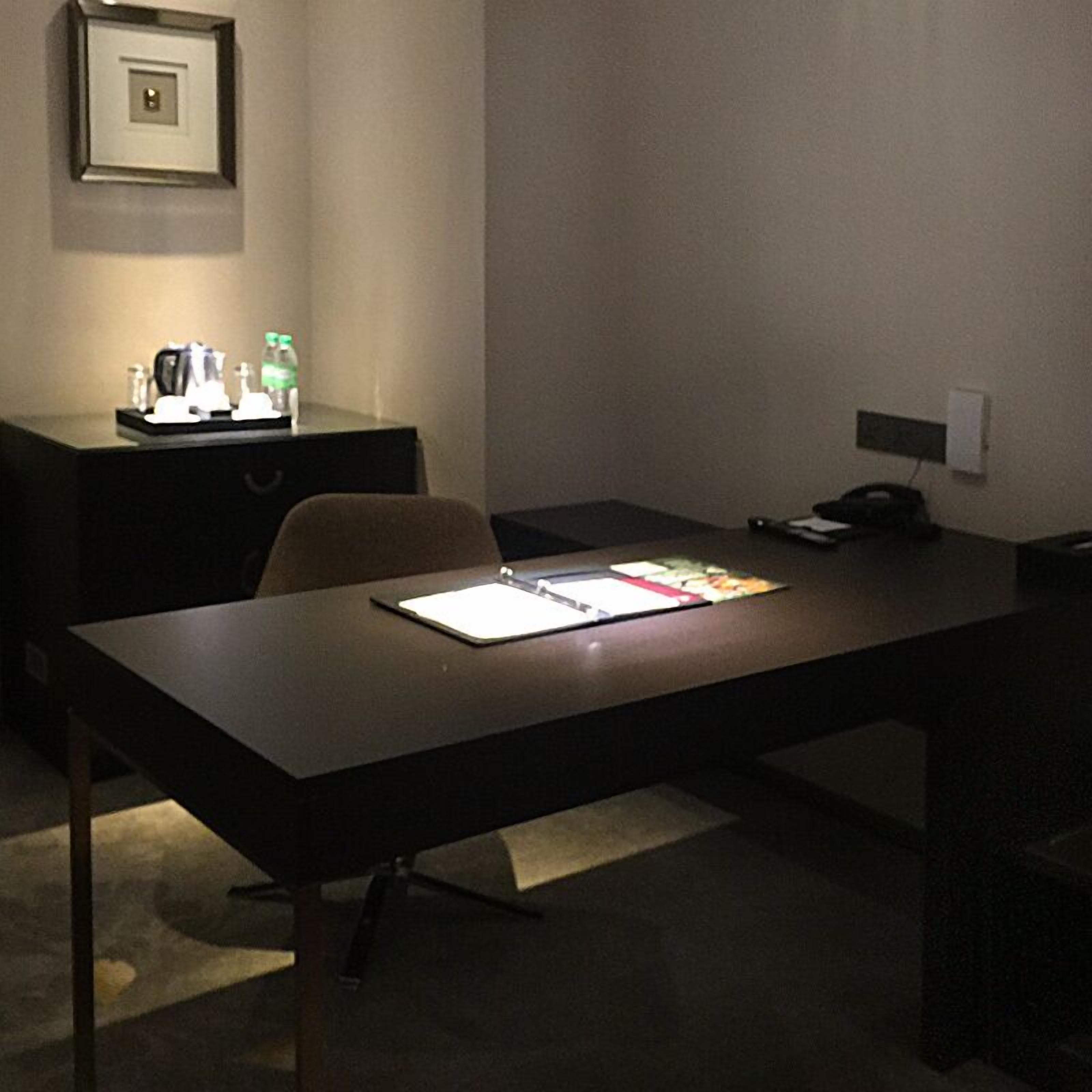 executive suite | room amenity