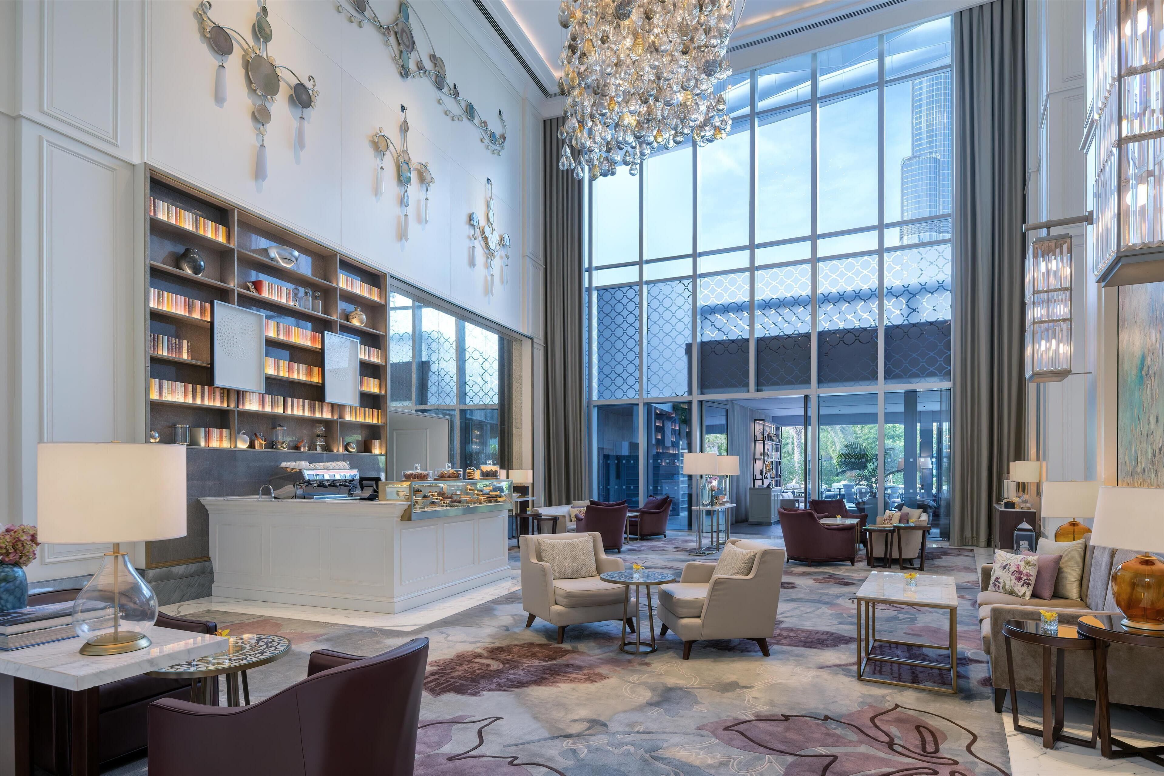 K・ドンゲン、ドーヴィルのホテル、超希少、新品額付、状態良好 K・ドンゲン、ドーヴィルのホテル、超希少、新品額付、状態良好 作品