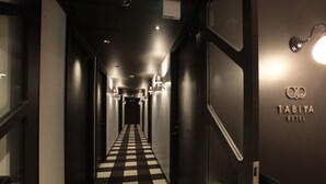 Hallway - Tabiya Hotel (Kyoto)