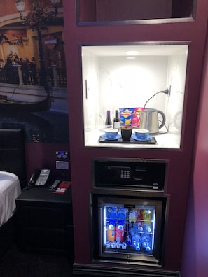 Tomannsrom – deluxe, 1 soverom | Minibar, individuelt dekorert, lydisolert og wi-fi (inkludert)