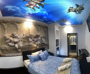 Deluxe Double Room | Minibar, individually decorated, soundproofing, free WiFi - Amelia Boutique Hotel (Fortitude Valley)