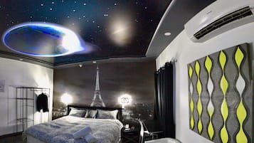 Deluxe Room, 1 King Bed