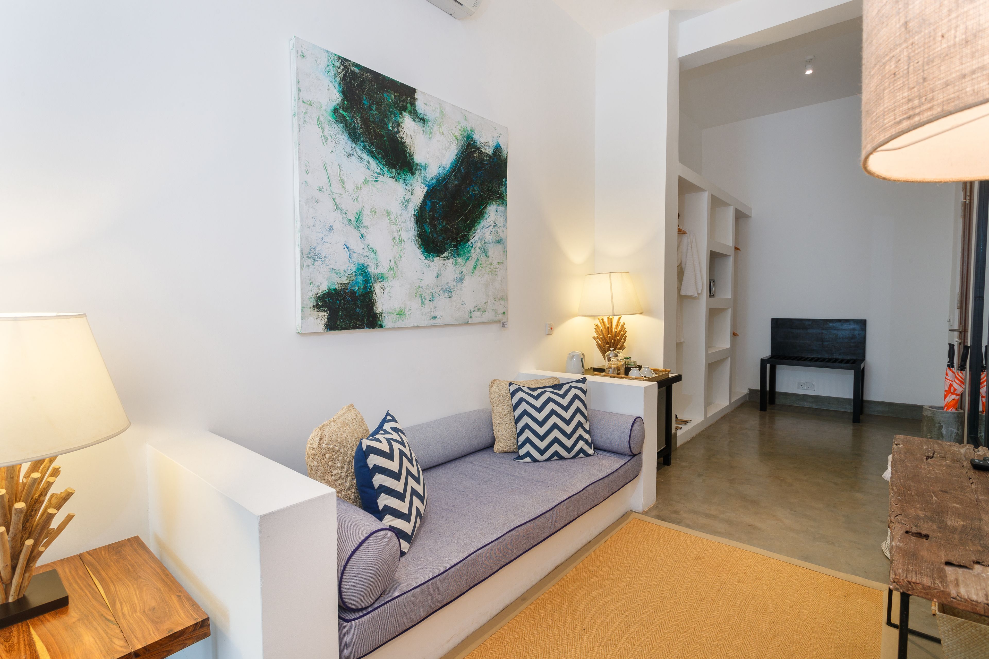 ocean suite | living area | ipod dock