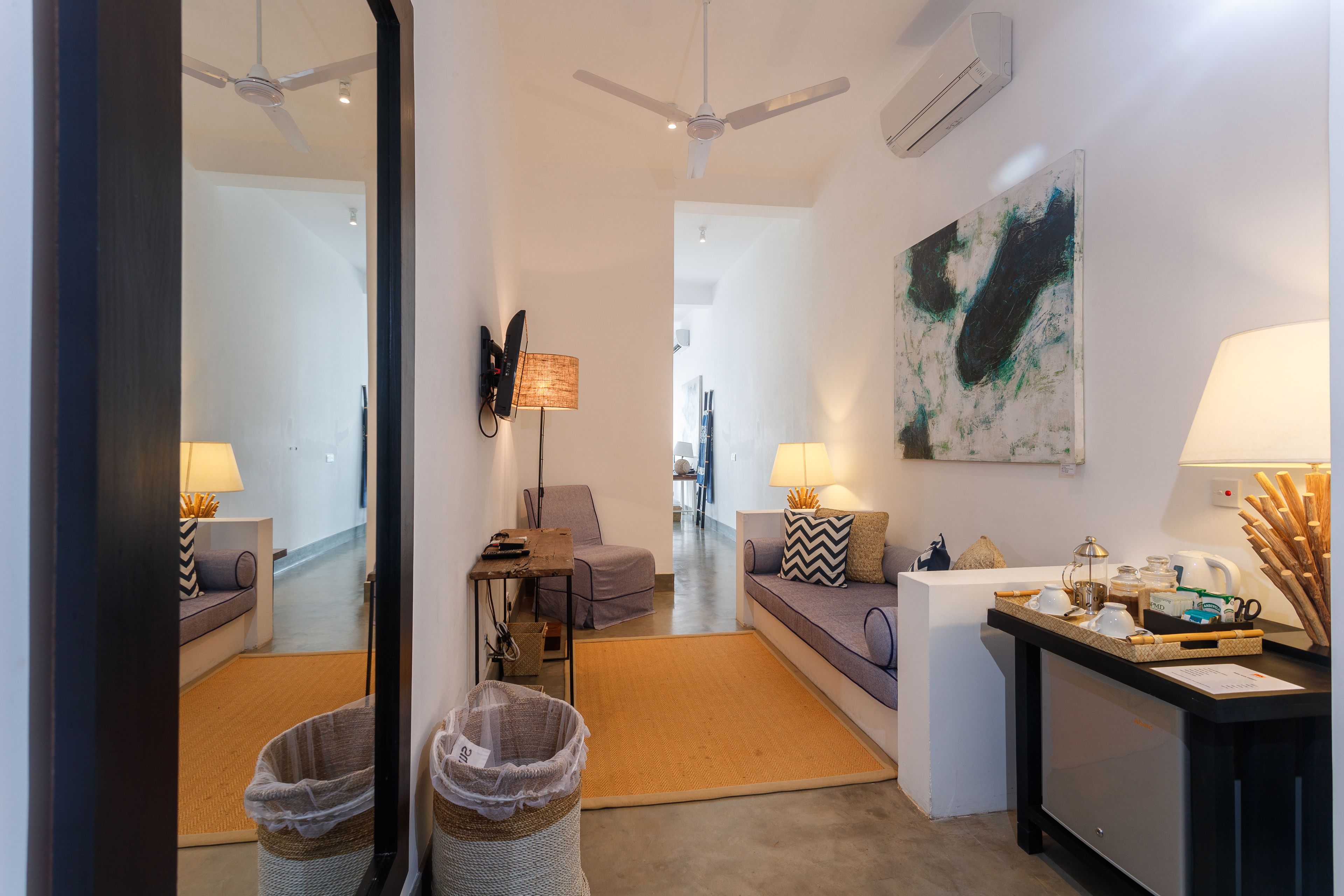 ocean suite | living area | ipod dock