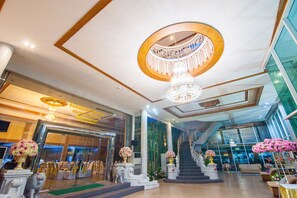 Interior entrance - Nongkhai Tavilla Resort and Convention Center (Nong Khai)
