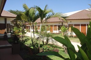 Interior detail - Nongkhai Tavilla Resort and Convention Center (Nong Khai)