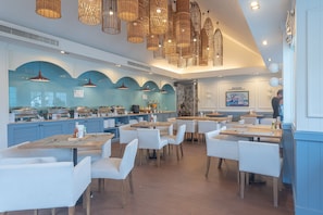 Breakfast area - Peggy's Cove Resort (Na Yai Am)