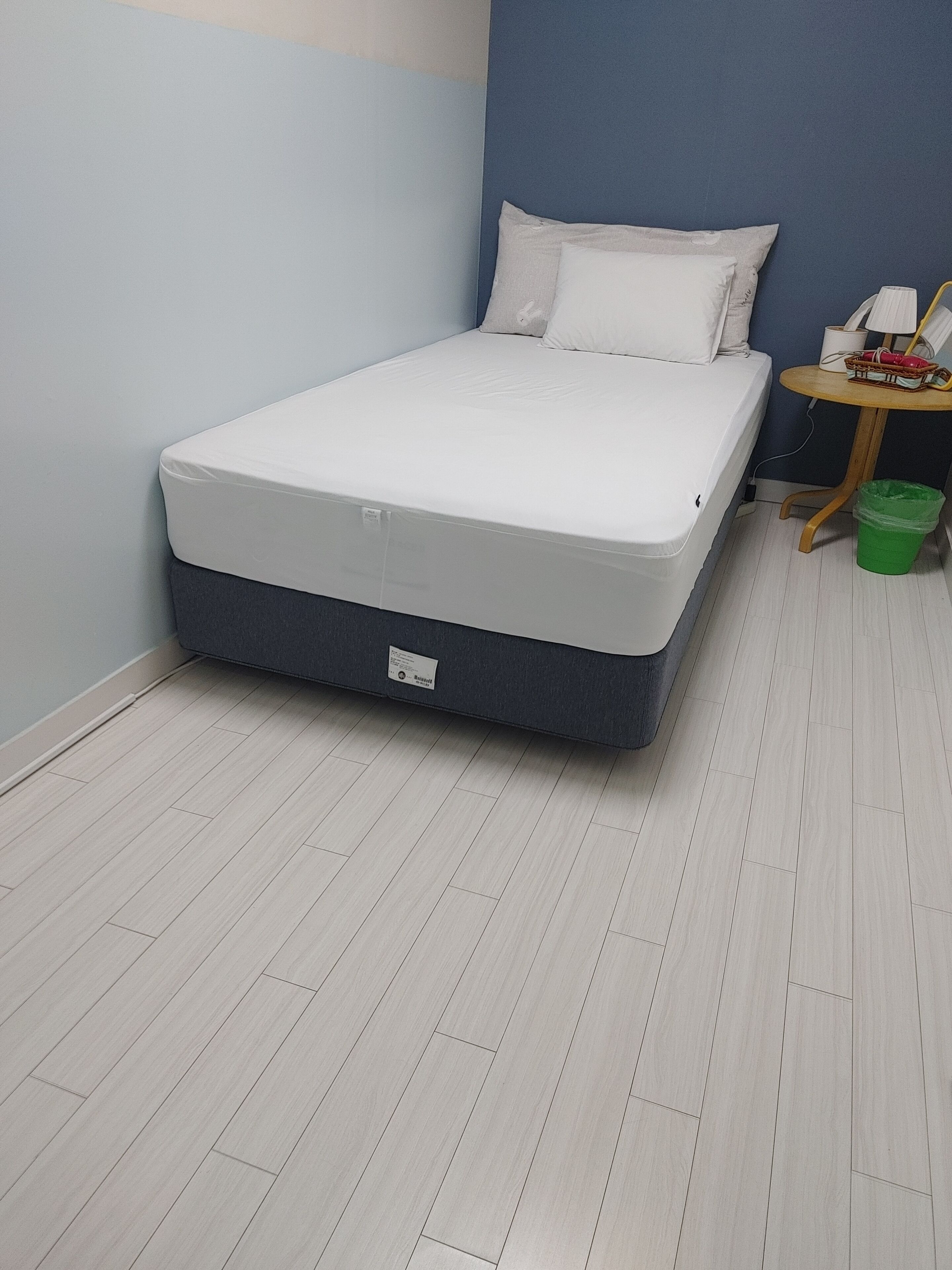 Single Room, 1 Bedroom, Non Smoking | Free WiFi, bed sheets