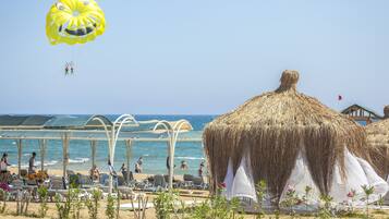 Private beach, sun loungers, beach umbrellas, beach towels