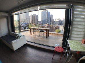 Duplex Family Terrace | Premium bedding, soundproofing, rollaway beds, free WiFi - Myeongdong Artmonstay Guesthouse (Seoul)
