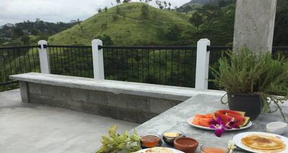 Hanthana House