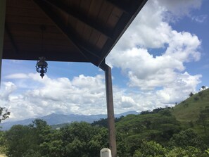 View from room - Hanthana House (Kandy)