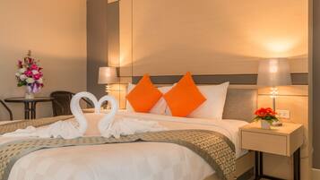 Deluxe Double Room | Minibar, insonorización, wifi gratis y ropa de cama